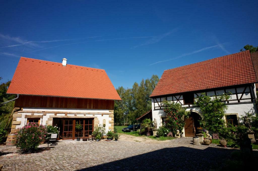Obere Muehle - Scheunenwohnung Mitten Im Gruenen Baunach エクステリア 写真
